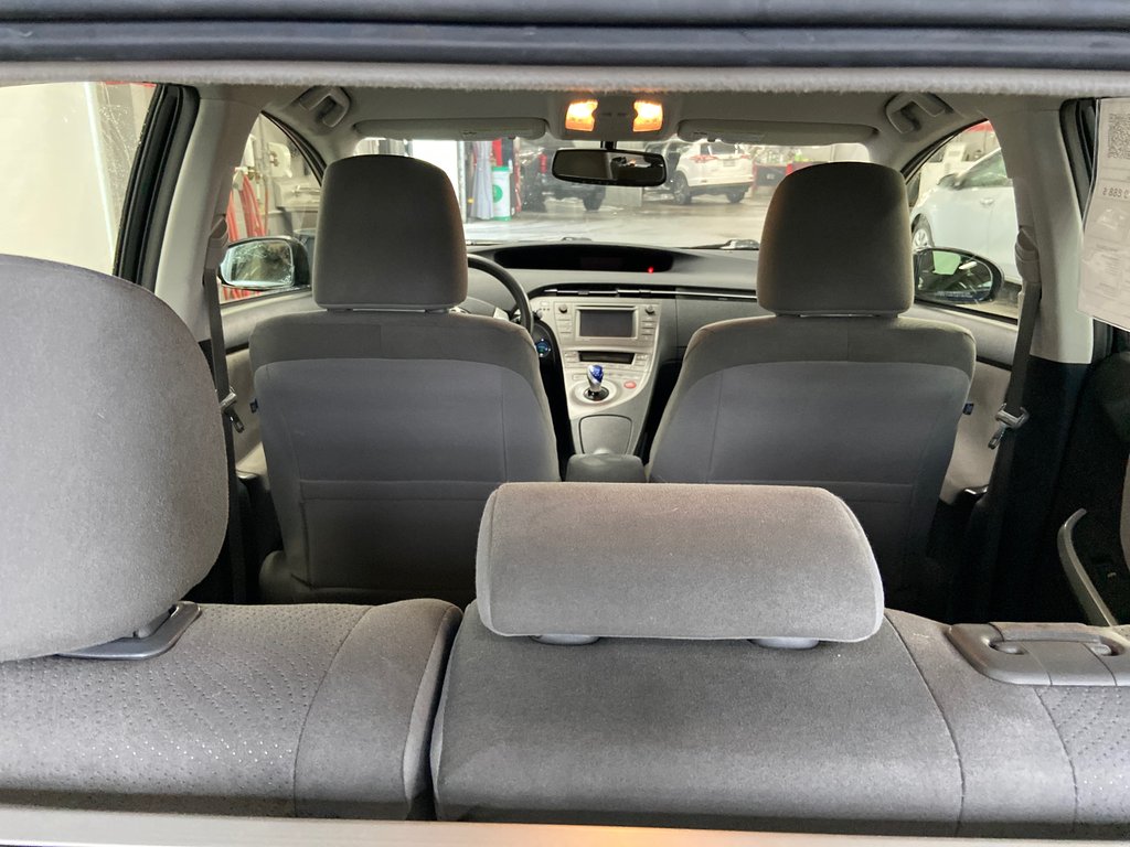 2013 Toyota Prius Base in Cowansville, Quebec - 11 - w1024h768px