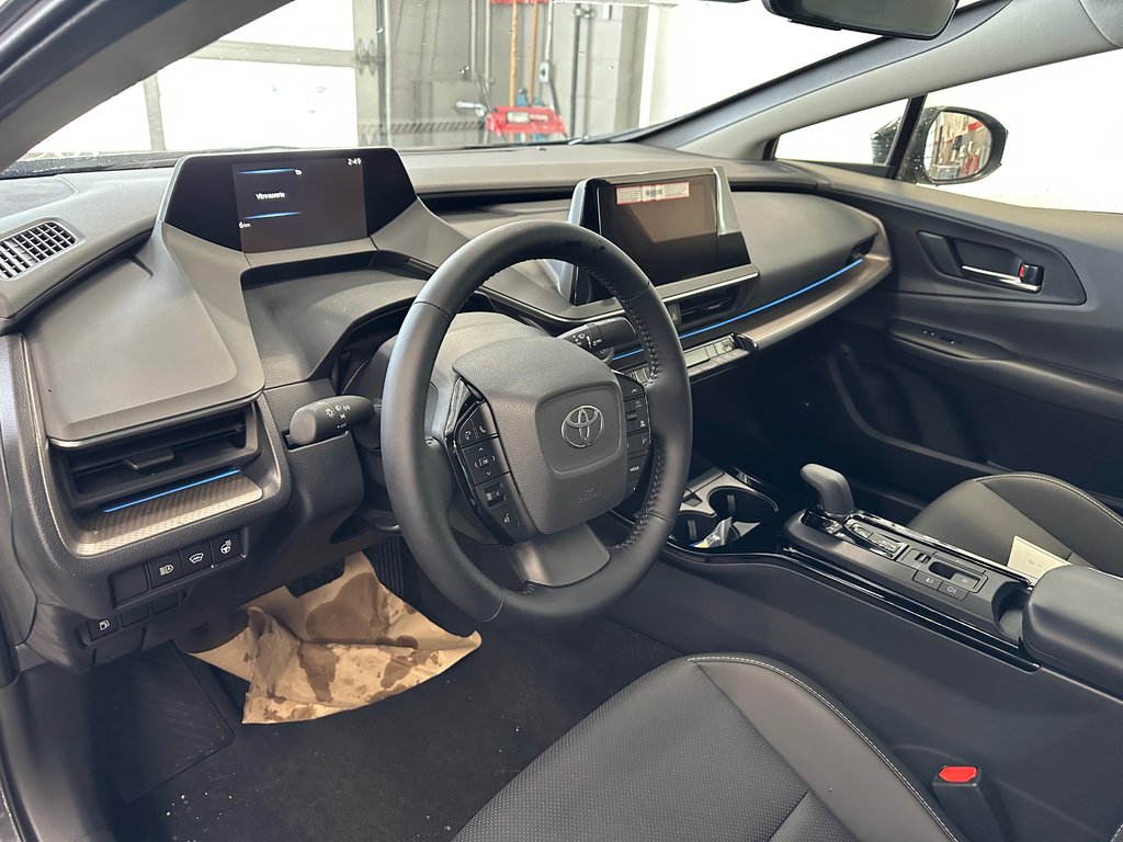 2024 Toyota Prius XLE in Cowansville, Quebec - 37 - w1024h768px