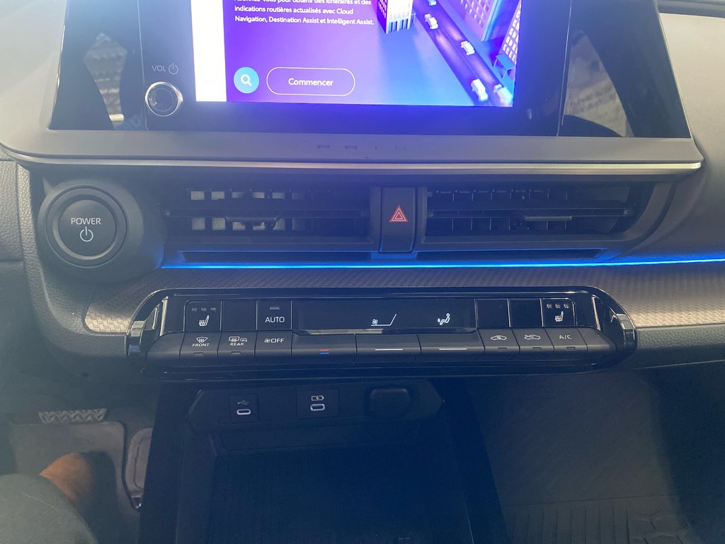 2024 Toyota Prius XLE AWD in Cowansville, Quebec - 59 - w1024h768px