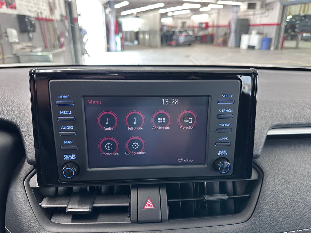 Toyota RAV4 Hybrid XLE - Toit - Mags - Hayon et siège électrque 2022 à Cowansville, Québec - 27 - w1024h768px