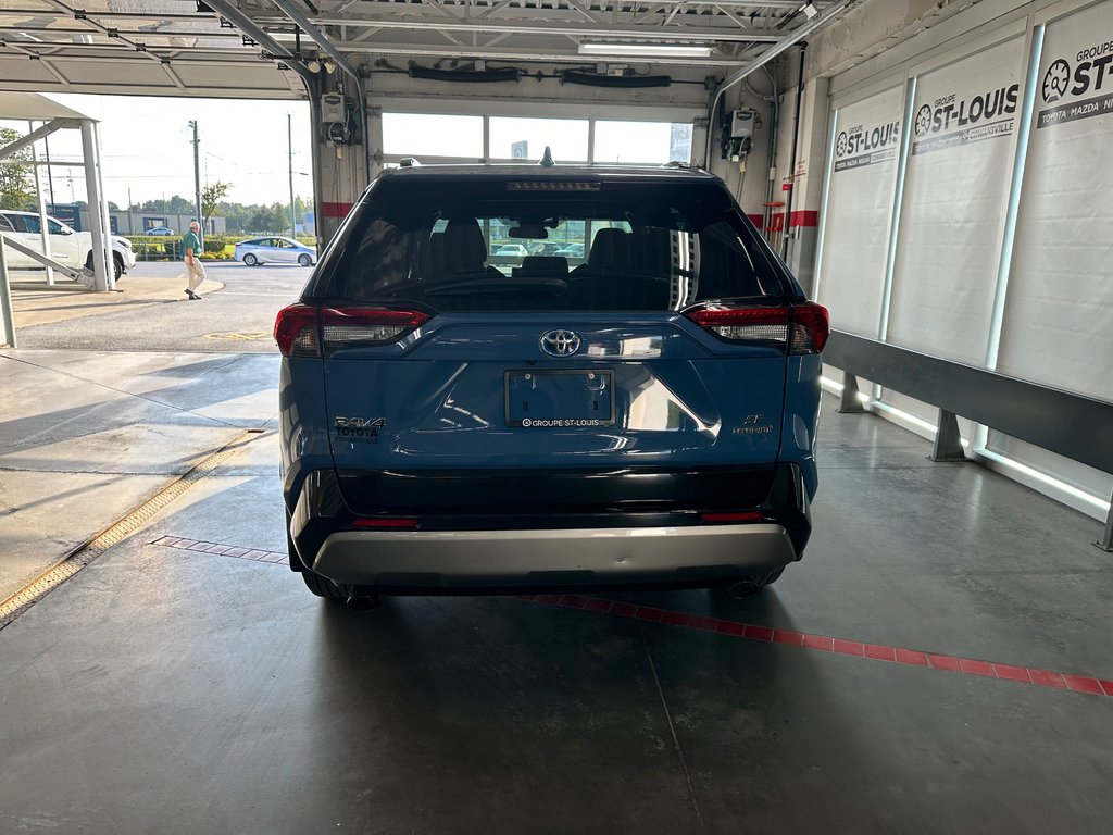 RAV4 Hybrid Hybrid SE Mag Toit Hayon électrique 2023 à Cowansville, Québec - 4 - w1024h768px