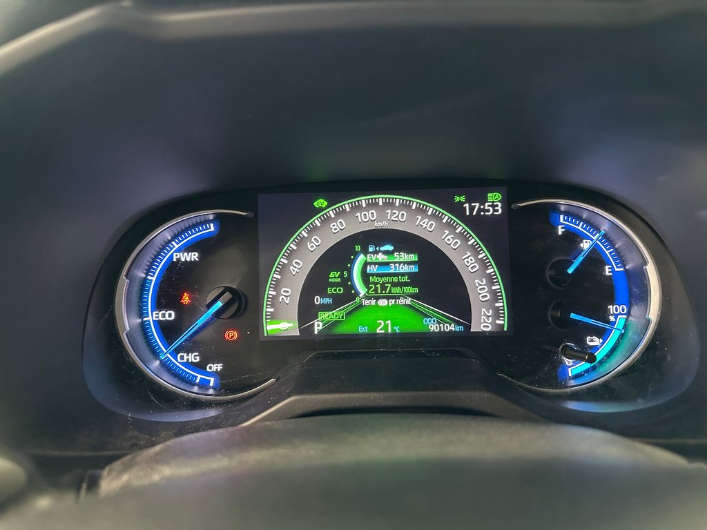 2021 Toyota RAV4 Prime XSE in Cowansville, Quebec - 12 - w1024h768px