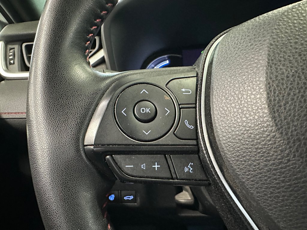 2021 Toyota RAV4 Prime XSE in Cowansville, Quebec - 16 - w1024h768px