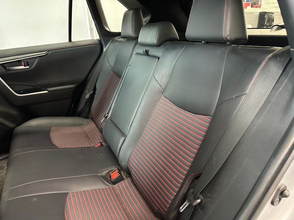 2021 Toyota RAV4 Prime XSE in Cowansville, Quebec - 20 - w1024h768px