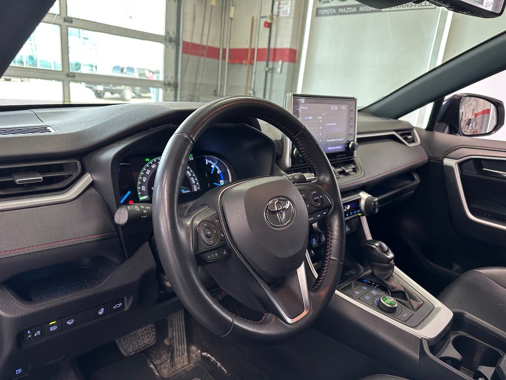 2021 Toyota RAV4 Prime XSE in Cowansville, Quebec - 21 - w1024h768px