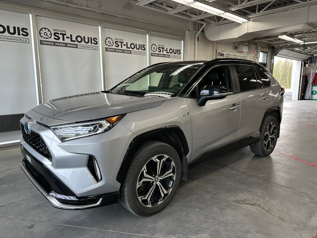 2021 Toyota RAV4 Prime XSE in Cowansville, Quebec - 1 - w1024h768px