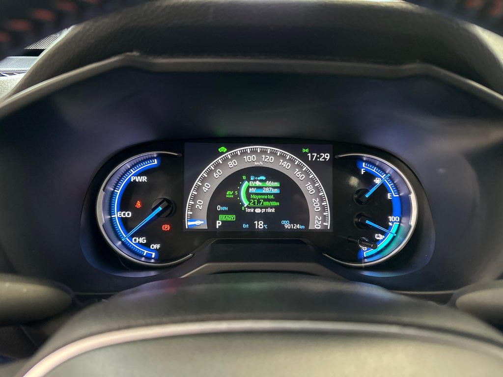 2021 Toyota RAV4 Prime XSE in Cowansville, Quebec - 34 - w1024h768px