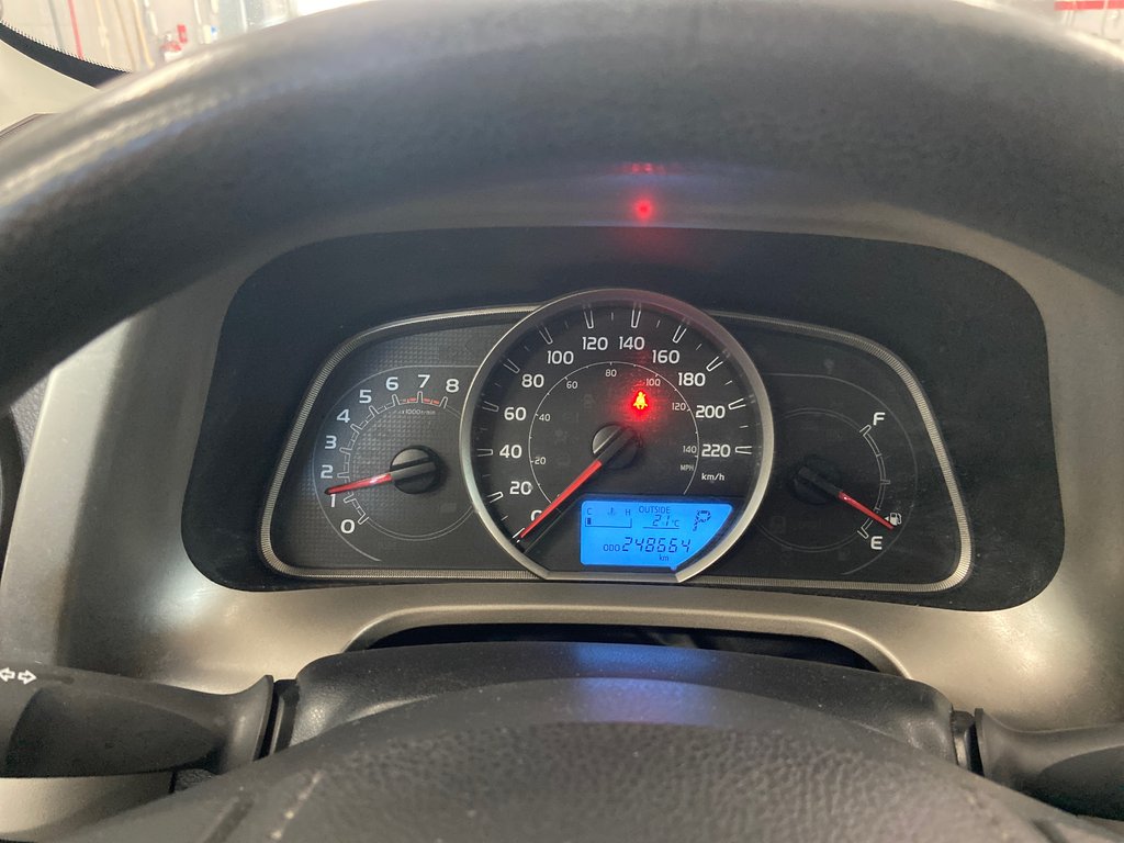 Toyota RAV4 LE TA 2014 à Cowansville, Québec - 42 - w1024h768px