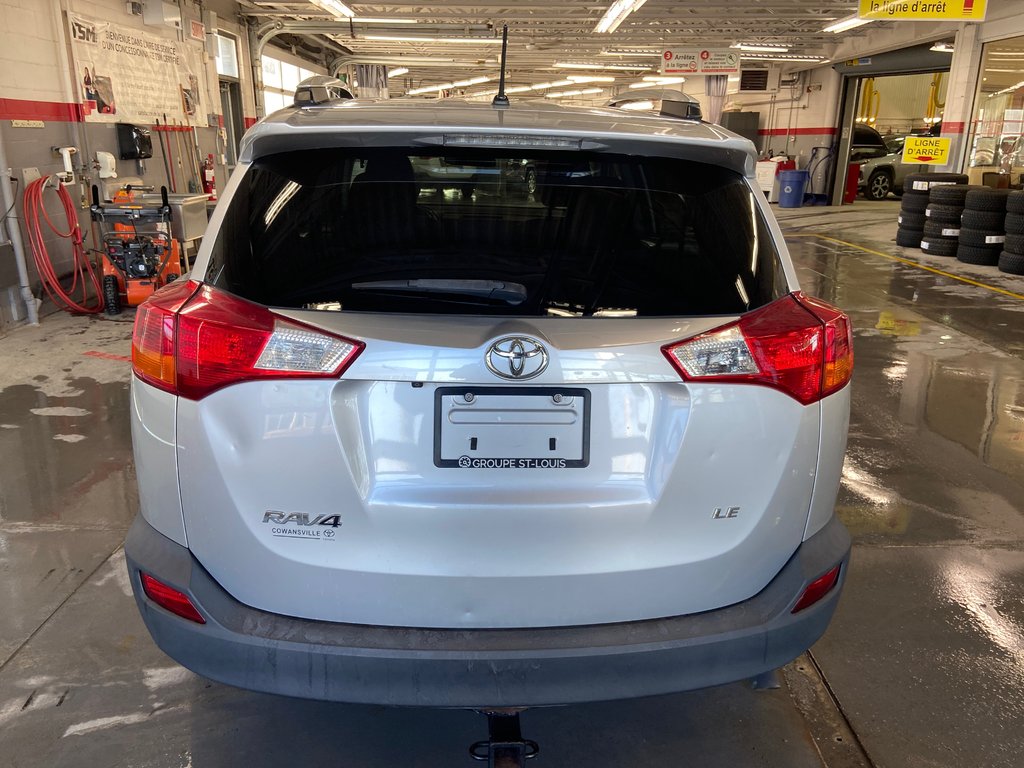 Toyota RAV4 LE TA 2014 à Cowansville, Québec - 4 - w1024h768px