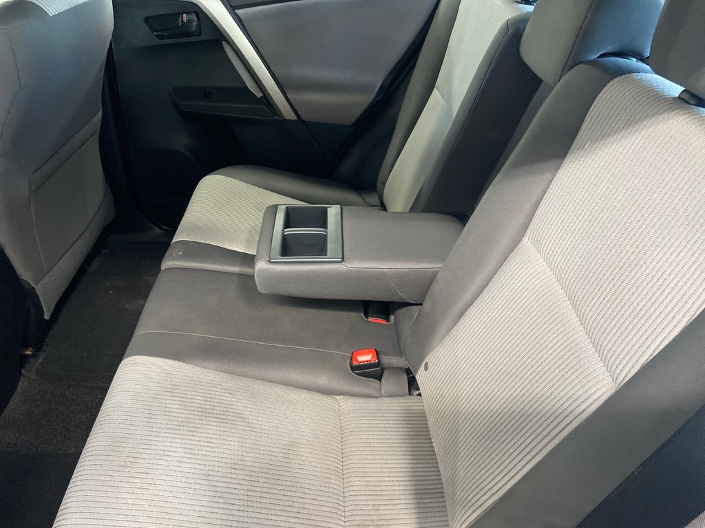 Toyota RAV4 LE TA 2014 à Cowansville, Québec - 23 - w1024h768px