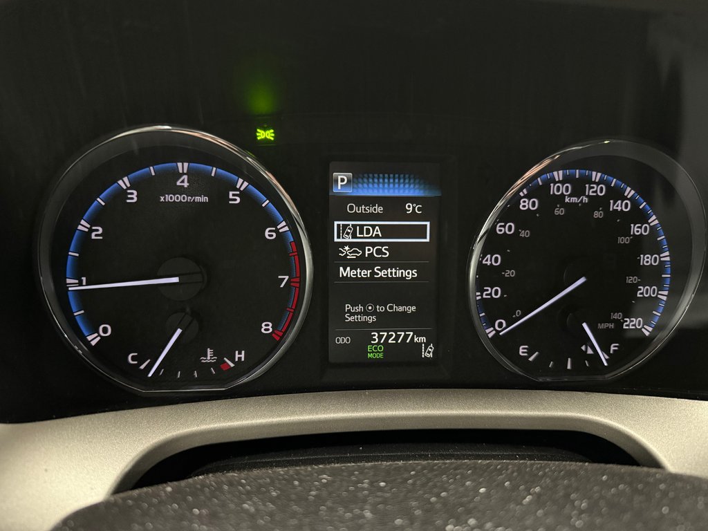 Toyota RAV4 LE FWD 2017 à Cowansville, Québec - 20 - w1024h768px