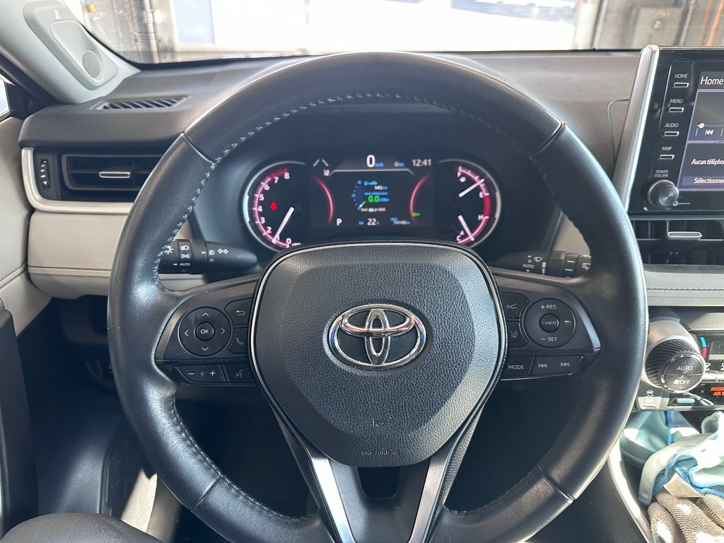 2019  RAV4 LIMITED AWD | CUIR | TOUT EQUIPE | in Cowansville, Quebec - 44 - w1024h768px