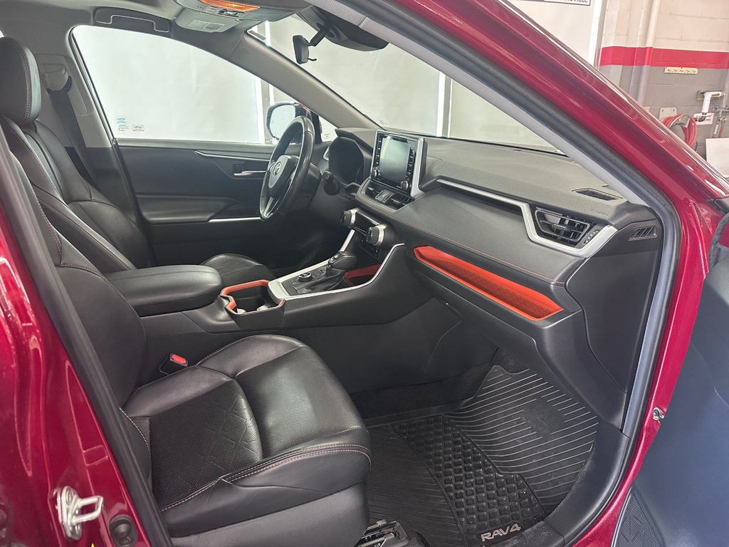 2019 Toyota RAV4 Trail AWD in Cowansville, Quebec - 15 - w1024h768px