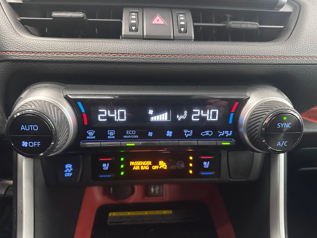 2019 Toyota RAV4 Trail AWD in Cowansville, Quebec - 32 - w1024h768px