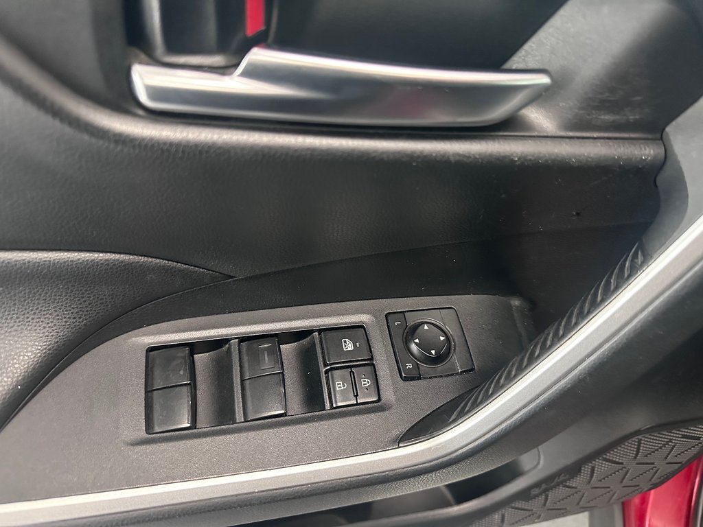 2019 Toyota RAV4 Trail AWD in Cowansville, Quebec - 21 - w1024h768px