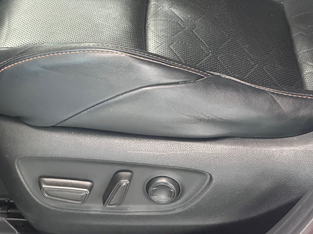 2019 Toyota RAV4 Trail AWD in Cowansville, Quebec - 18 - w1024h768px