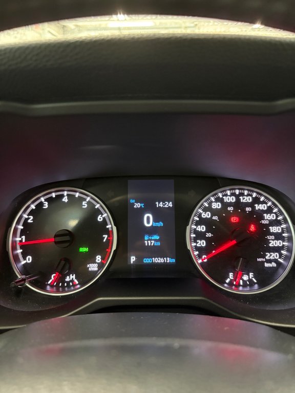 Toyota RAV4 XLE / FWD 2020 à Cowansville, Québec - 35 - w1024h768px