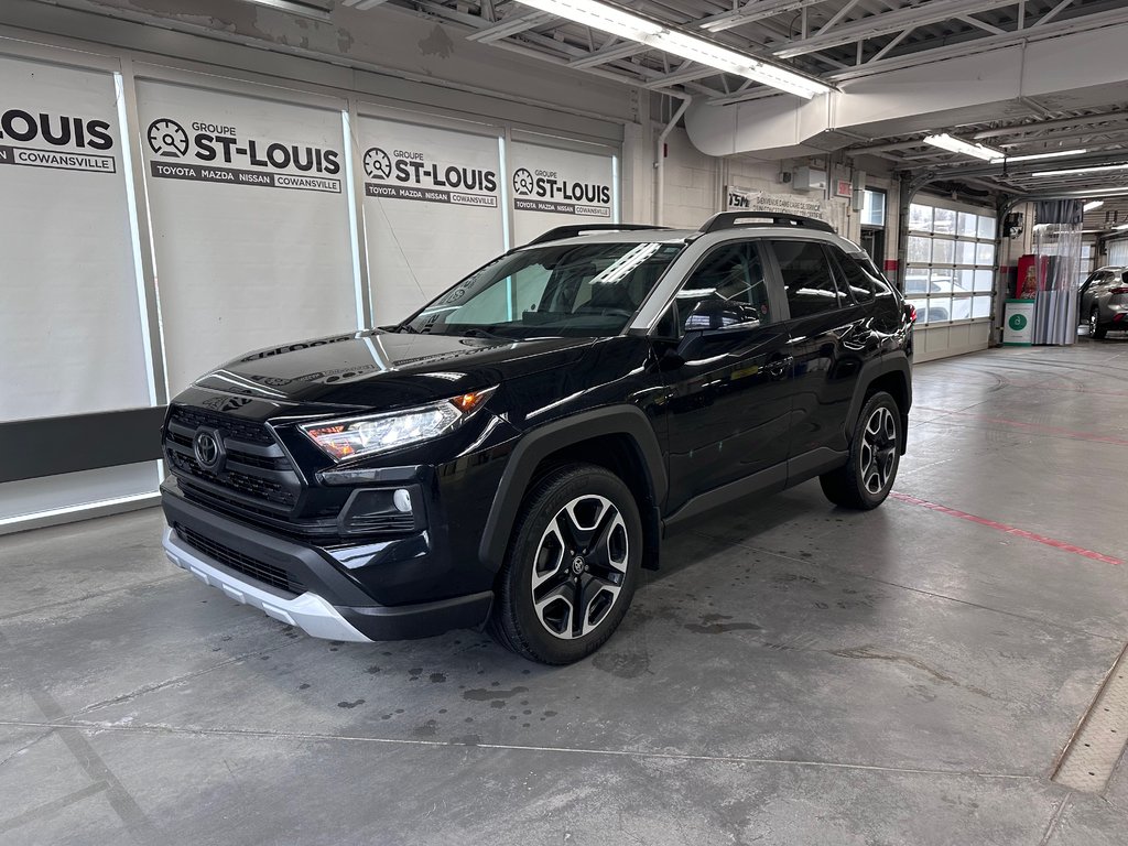 2021  RAV4 Trail - TOIT - MAGS - CUIR - SIEGES ET VOLANT CHAU in Cowansville, Quebec - 1 - w1024h768px