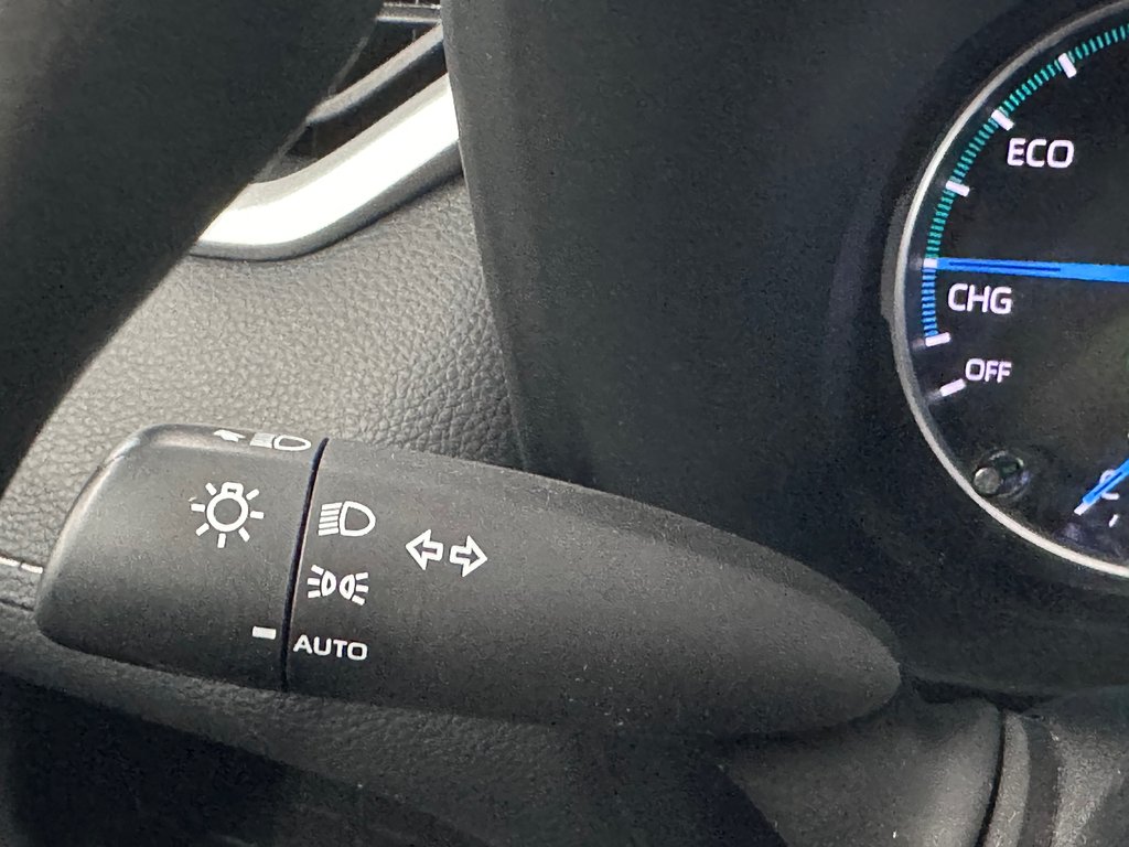 Toyota RAV4 Hybrid Hybrid LE AWD / 1 Propriétaire 2021 à Cowansville, Québec - 26 - w1024h768px