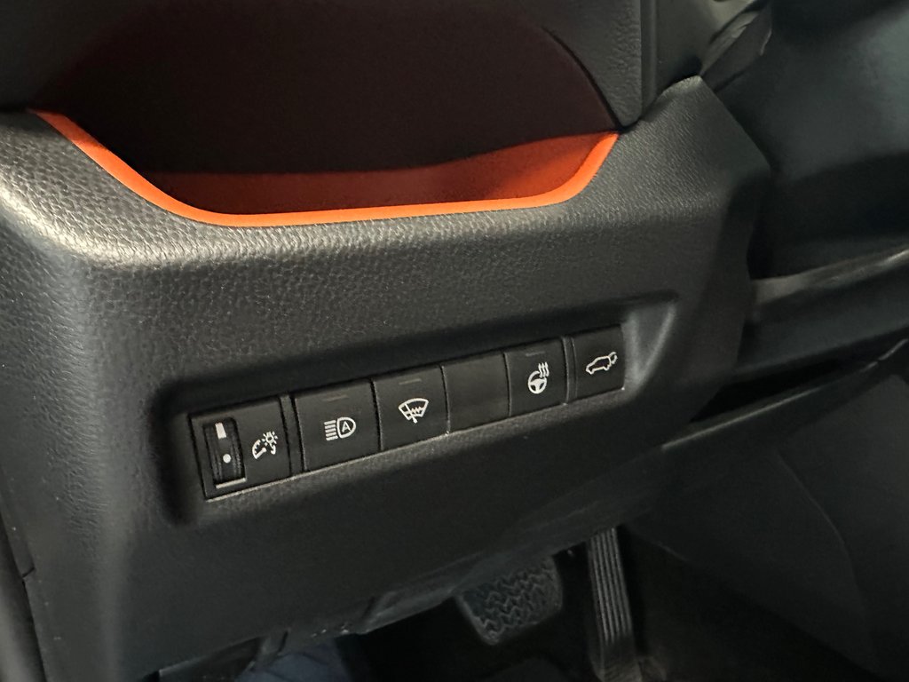 2021 Toyota RAV4 Trail in Cowansville, Quebec - 30 - w1024h768px