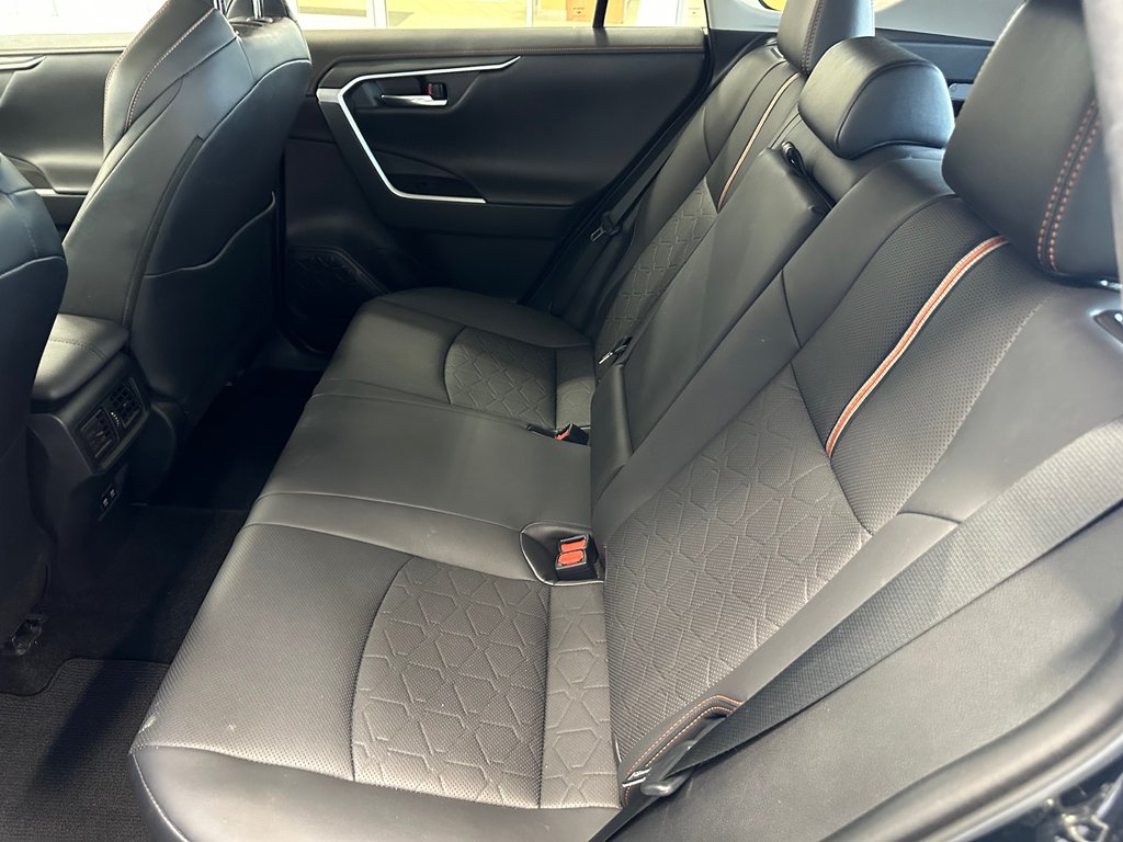 2021 Toyota RAV4 Trail in Cowansville, Quebec - 22 - w1024h768px