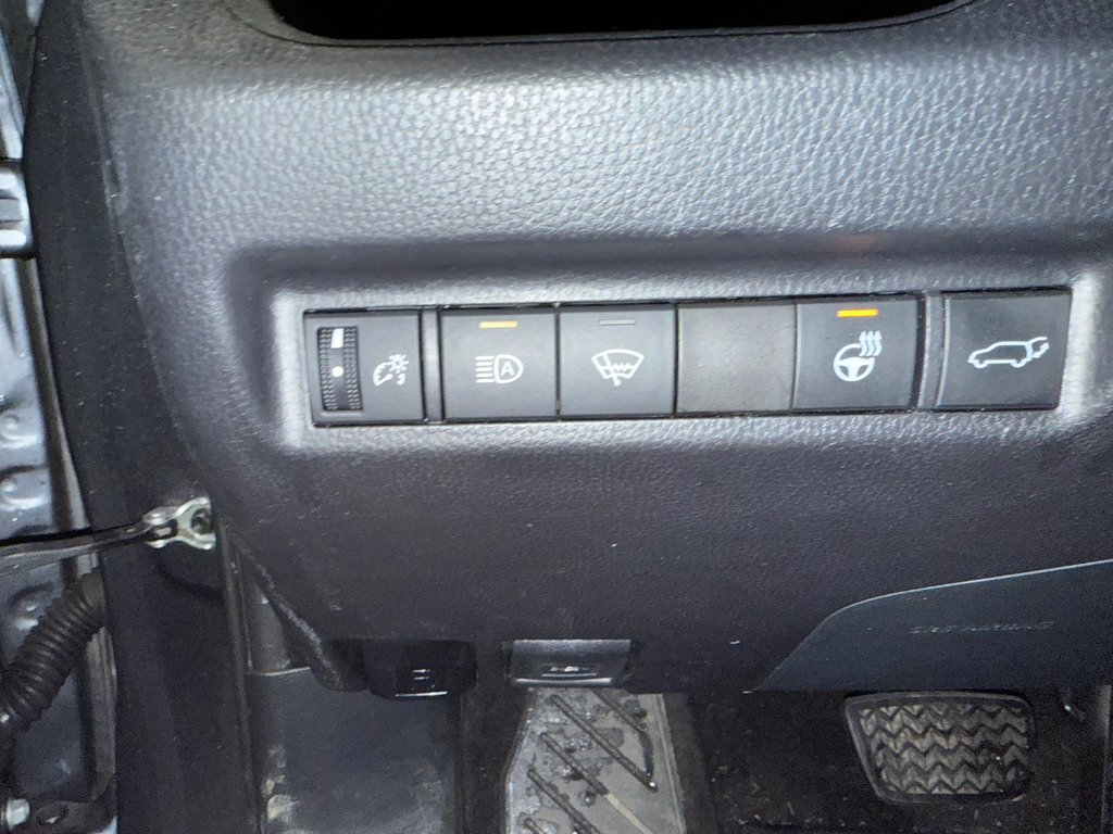 Toyota RAV4 AA XLE AWD 2021 à Cowansville, Québec - 17 - w1024h768px