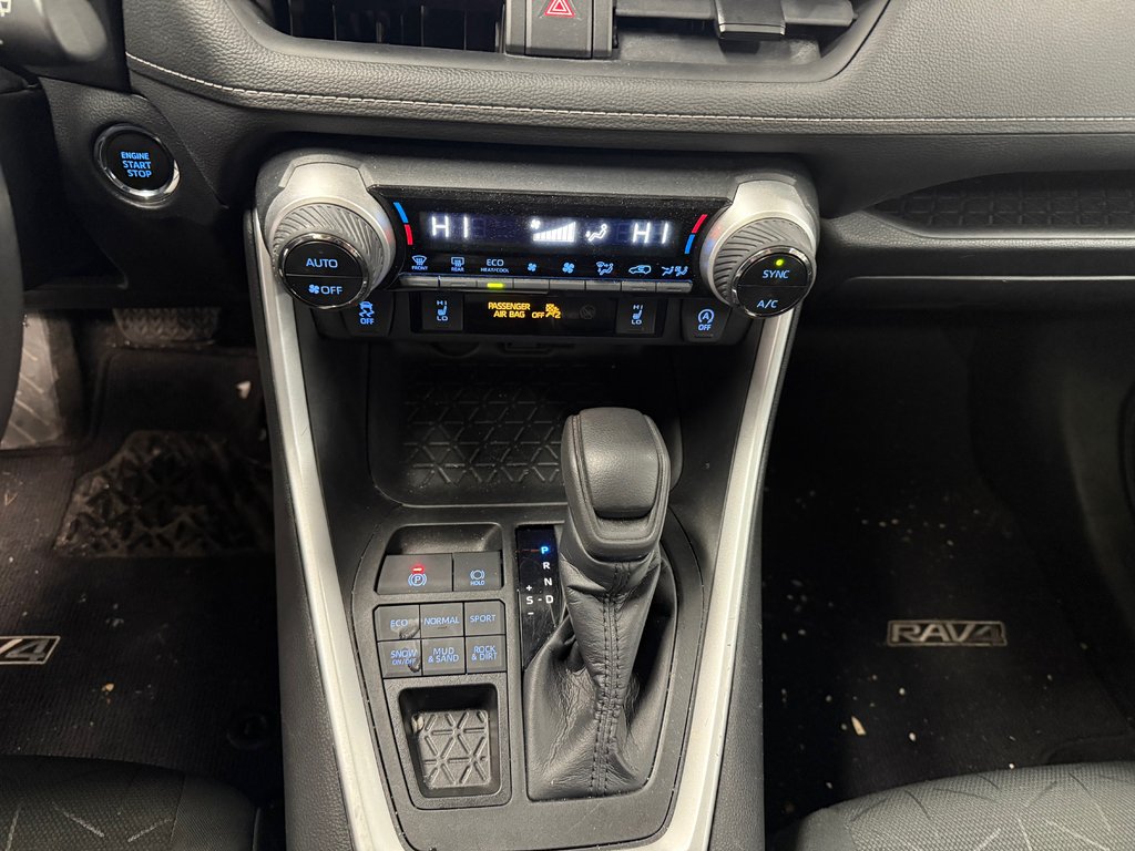 Toyota RAV4 AA XLE AWD 2021 à Cowansville, Québec - 19 - w1024h768px
