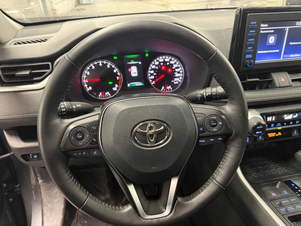 Toyota RAV4 AA XLE AWD 2021 à Cowansville, Québec - 20 - w1024h768px