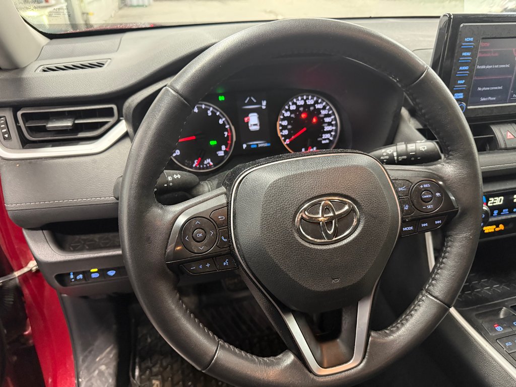 Toyota RAV4 XLE FWD 2021 à Cowansville, Québec - 20 - w1024h768px