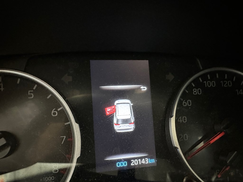 Toyota RAV4 XLE BAS MILLAGE ! 2022 à Cowansville, Québec - 9 - w1024h768px