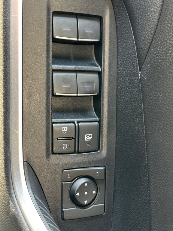 Toyota RAV4 XLE AWD 2022 à Cowansville, Québec - 27 - w1024h768px