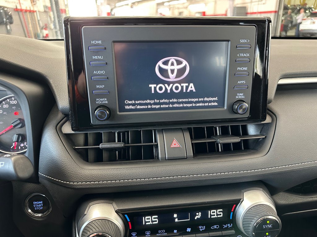 Toyota RAV4 XLE AWD 2022 à Cowansville, Québec - 31 - w1024h768px