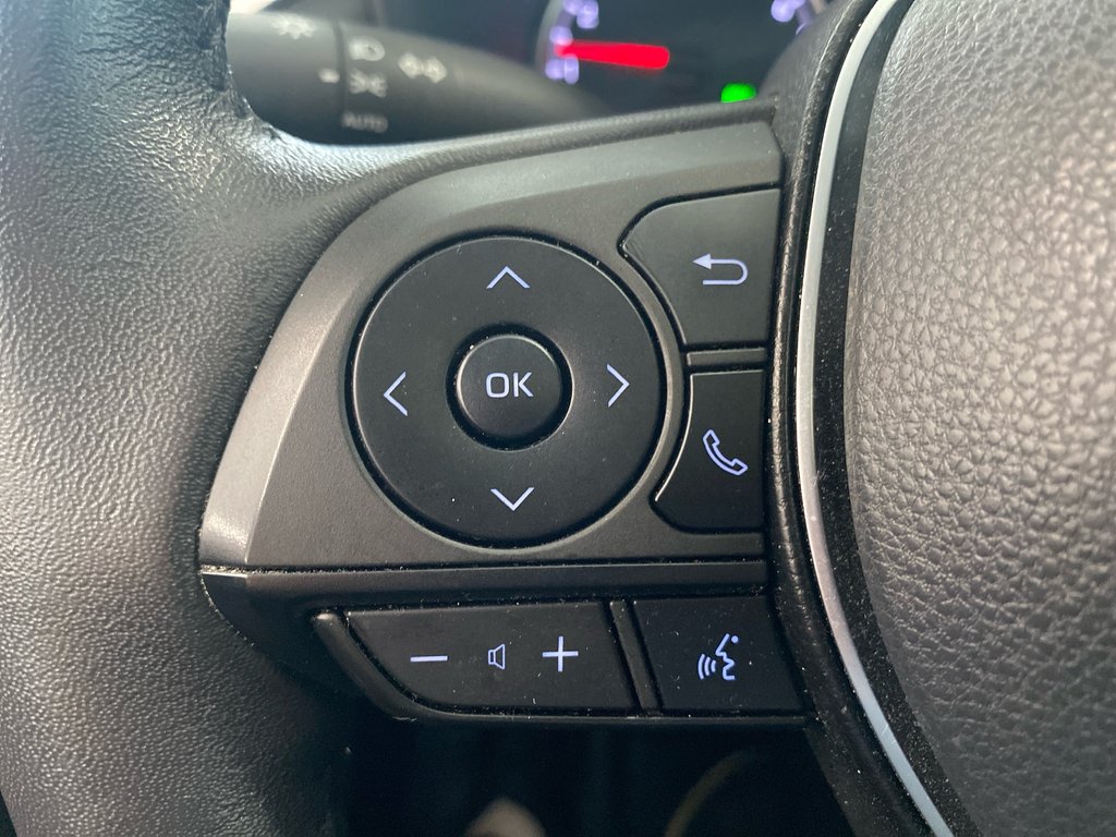 Toyota RAV4 XLE awd 2022 à Cowansville, Québec - 14 - w1024h768px