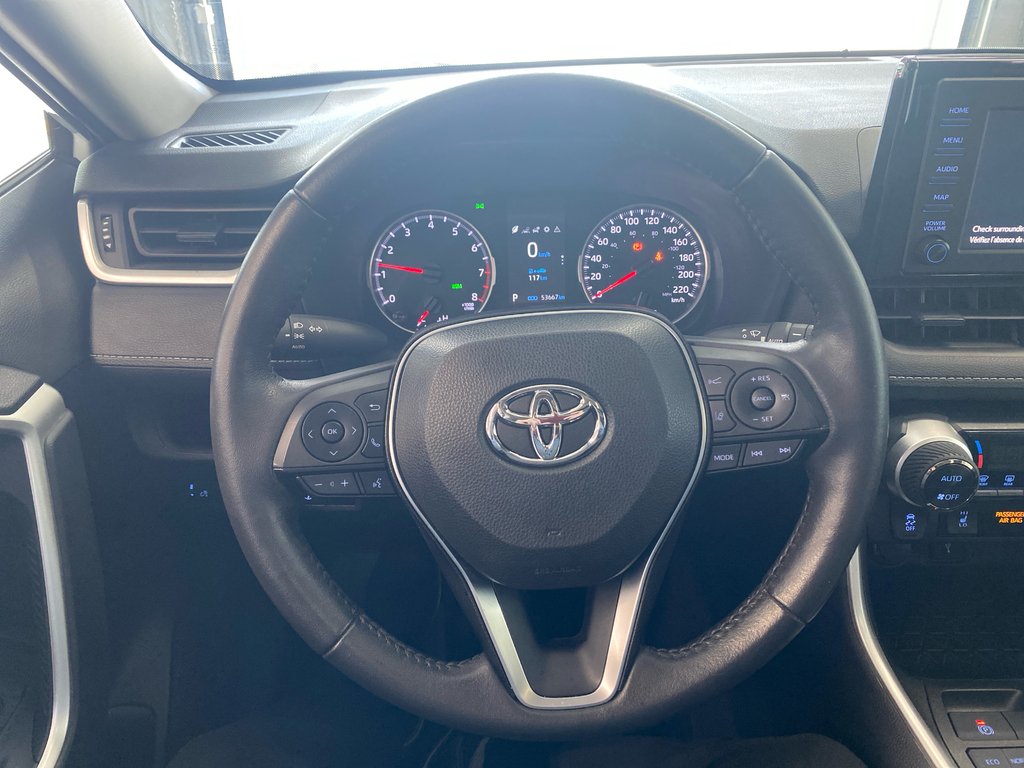 Toyota RAV4 XLE awd 2022 à Cowansville, Québec - 12 - w1024h768px
