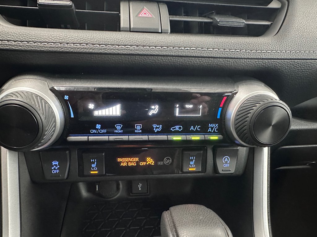 Toyota RAV4 LE AWD 2022 à Cowansville, Québec - 28 - w1024h768px