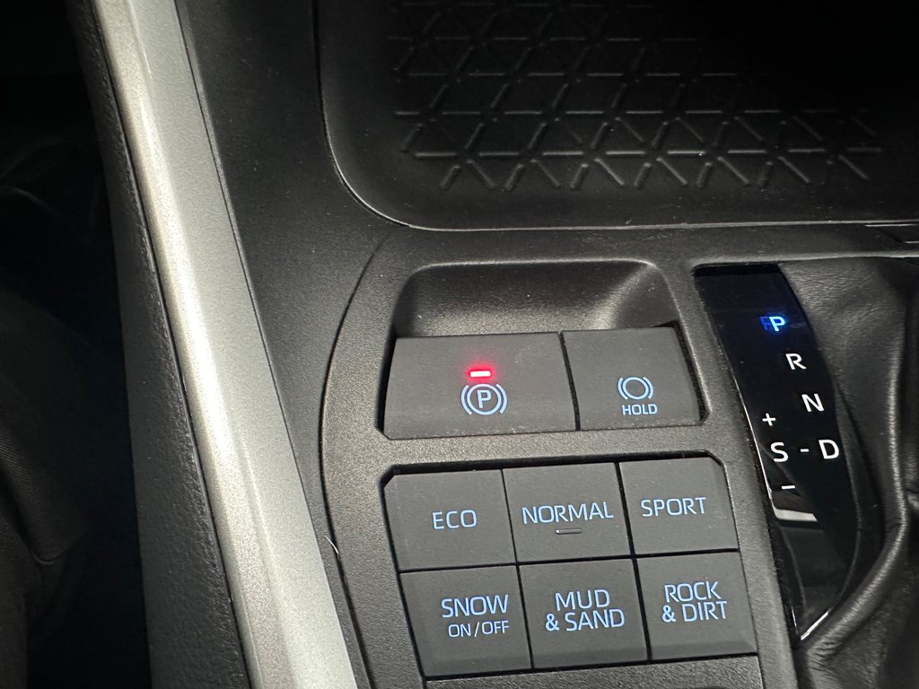 Toyota RAV4 LE AWD 2022 à Cowansville, Québec - 27 - w1024h768px