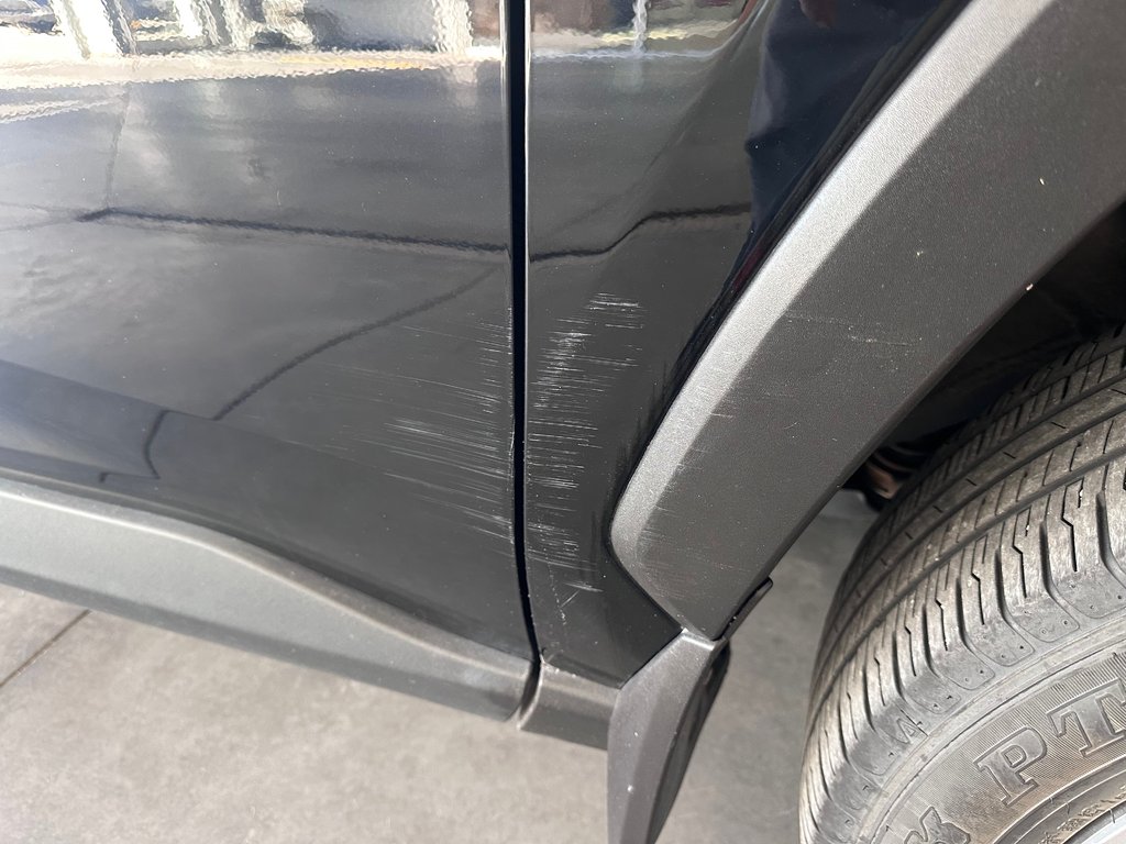 Toyota RAV4 LE AWD 2022 à Cowansville, Québec - 12 - w1024h768px