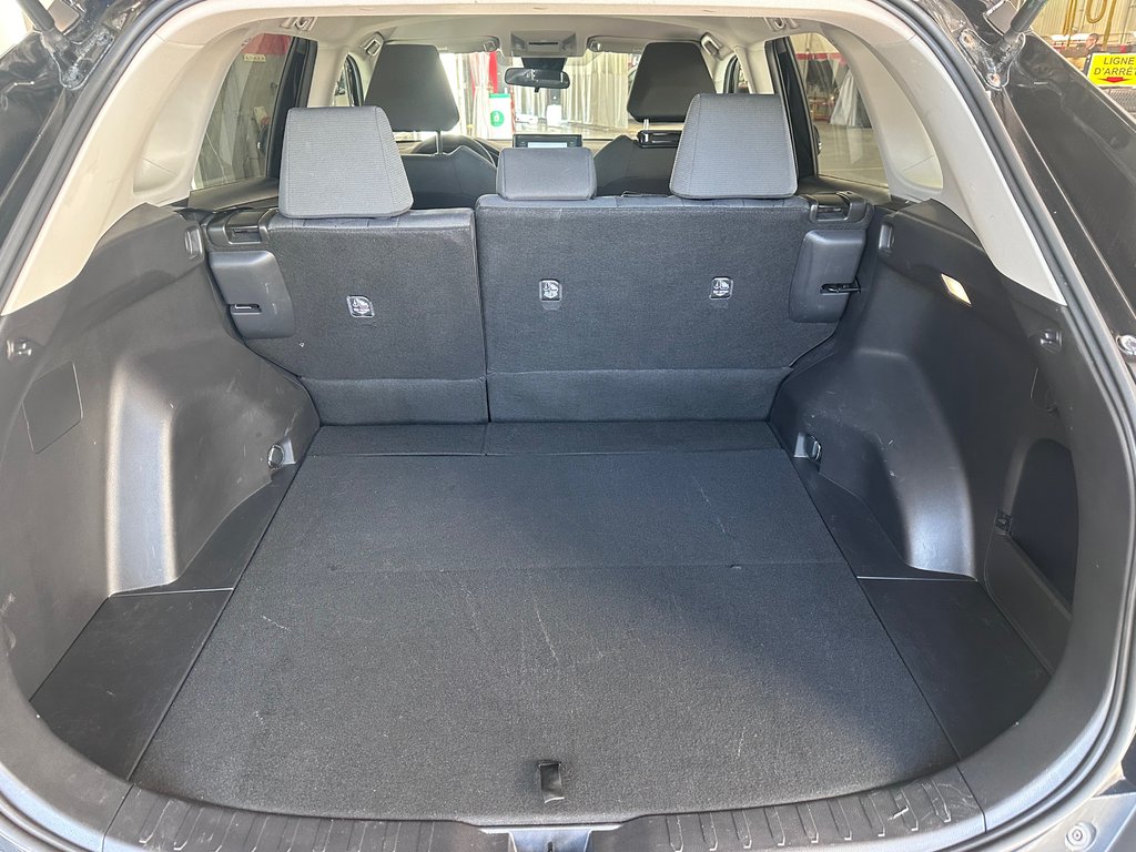 Toyota RAV4 LE AWD 2022 à Cowansville, Québec - 14 - w1024h768px