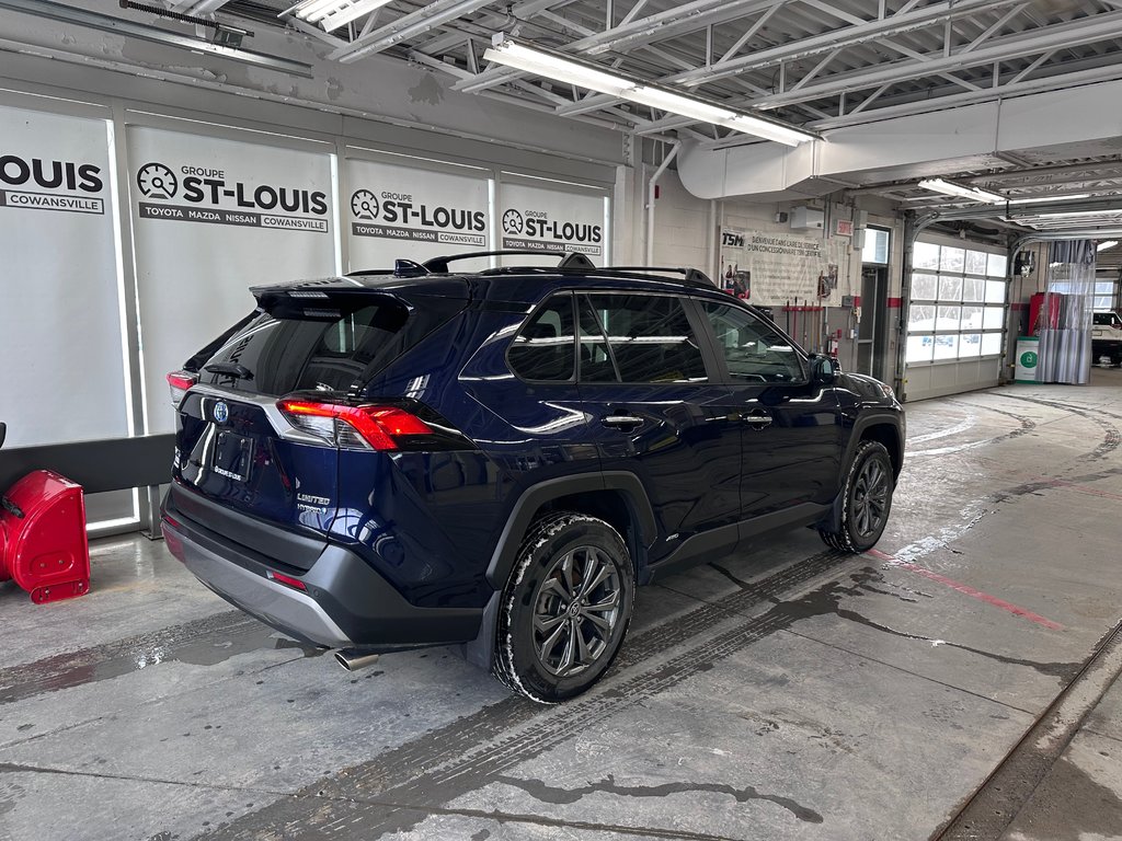 Toyota RAV4 Hybrid Limited AWD Cuir Toit CarPlay Apple 2023 à Cowansville, Québec - 5 - w1024h768px