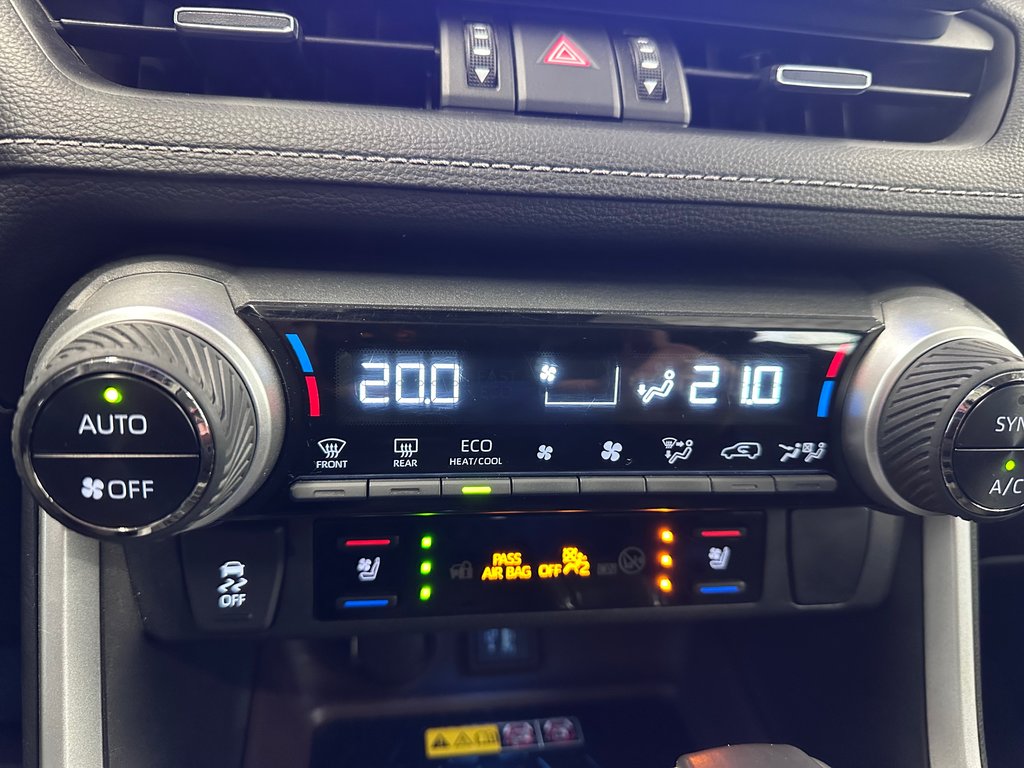 Toyota RAV4 Hybrid Limited AWD Cuir Toit CarPlay Apple 2023 à Cowansville, Québec - 23 - w1024h768px