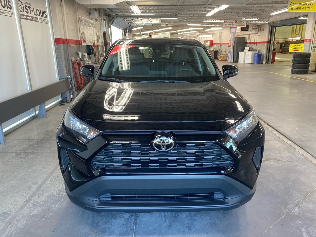 Toyota RAV4 LE AWD 2023 à Cowansville, Québec - 4 - w1024h768px