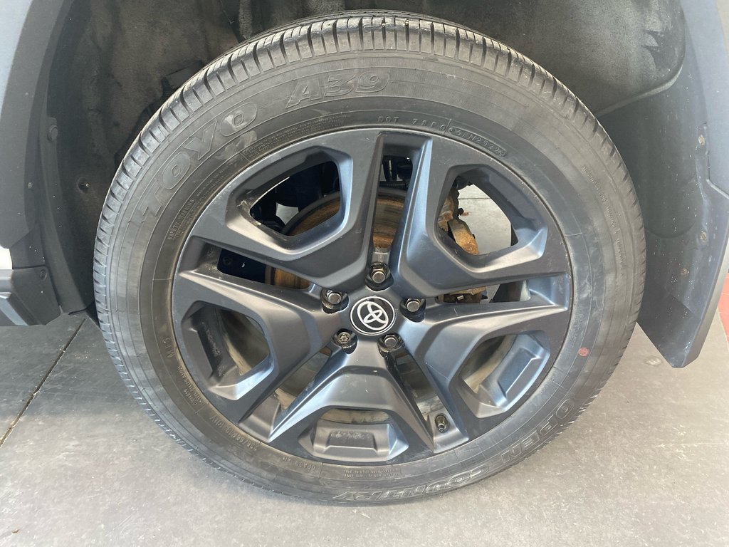 Toyota RAV4 Trail 2023 à Cowansville, Québec - 9 - w1024h768px