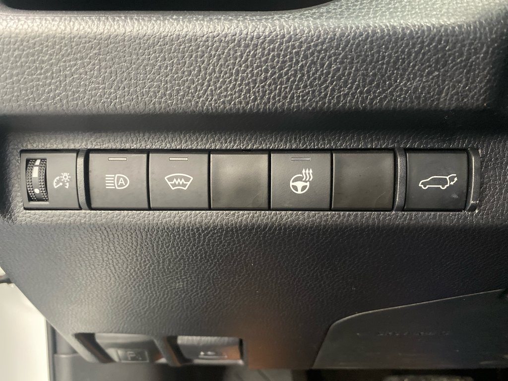 Toyota RAV4 Trail 2023 à Cowansville, Québec - 13 - w1024h768px