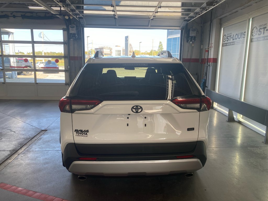 Toyota RAV4 Trail 2023 à Cowansville, Québec - 5 - w1024h768px