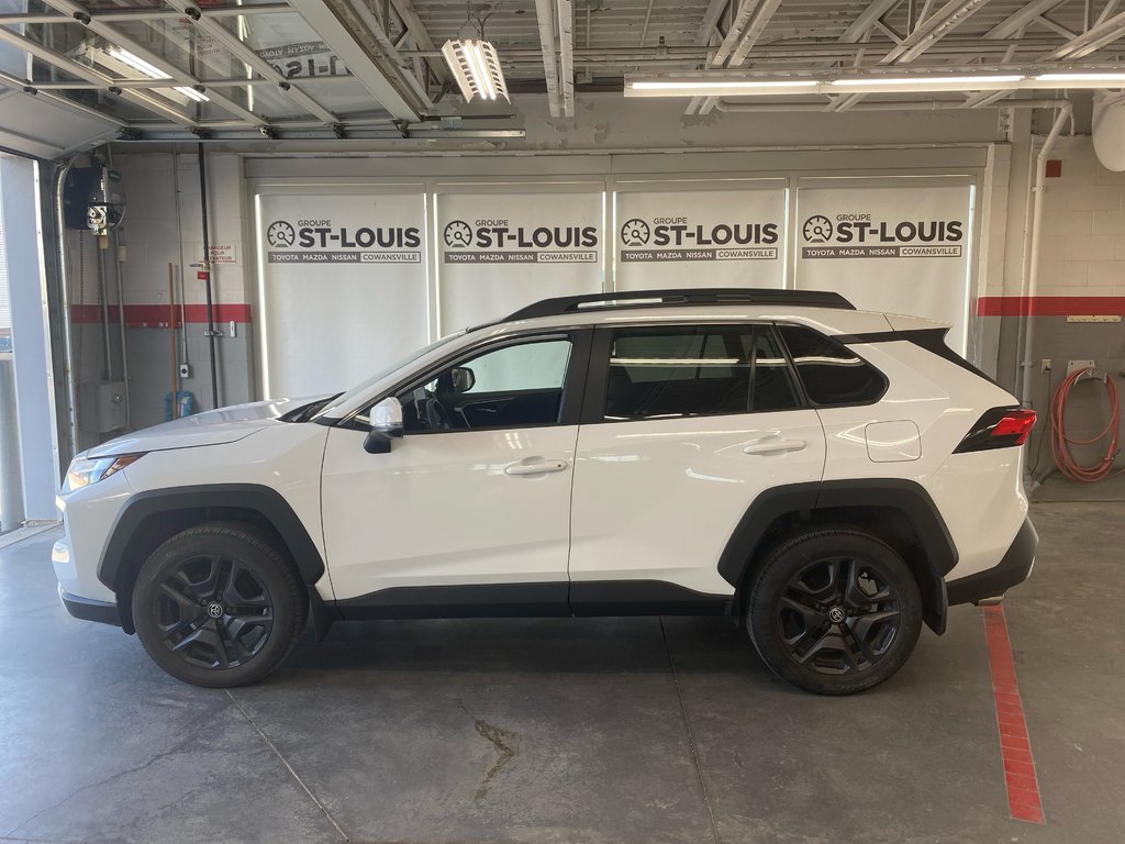 Toyota RAV4 Trail 2023 à Cowansville, Québec - 3 - w1024h768px