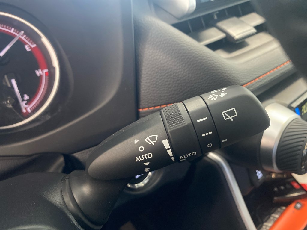 Toyota RAV4 Trail 2023 à Cowansville, Québec - 16 - w1024h768px