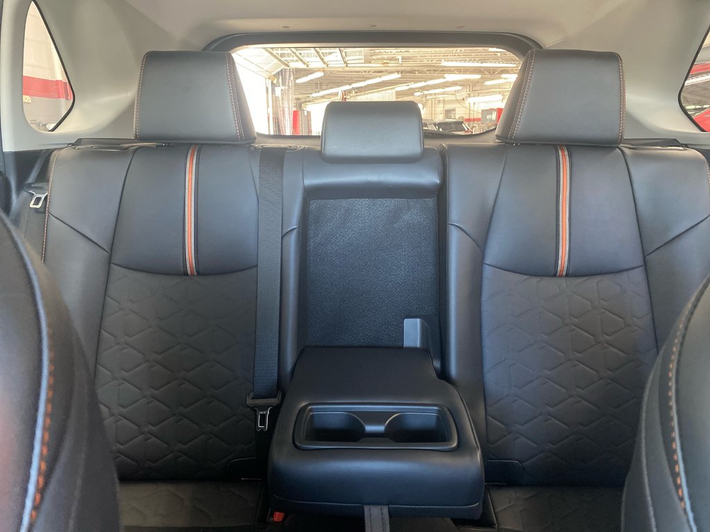Toyota RAV4 Trail 2023 à Cowansville, Québec - 23 - w1024h768px