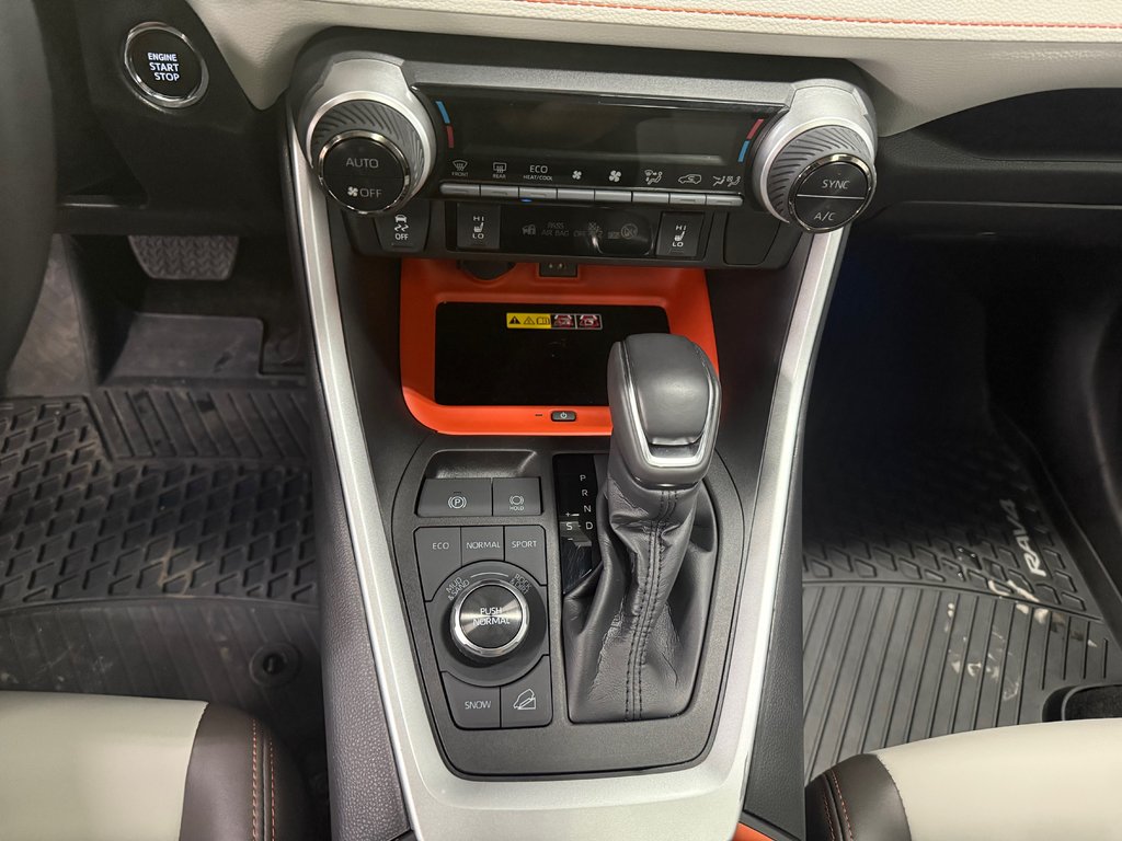 Toyota RAV4 Trail AWD 2024 à Cowansville, Québec - 19 - w1024h768px