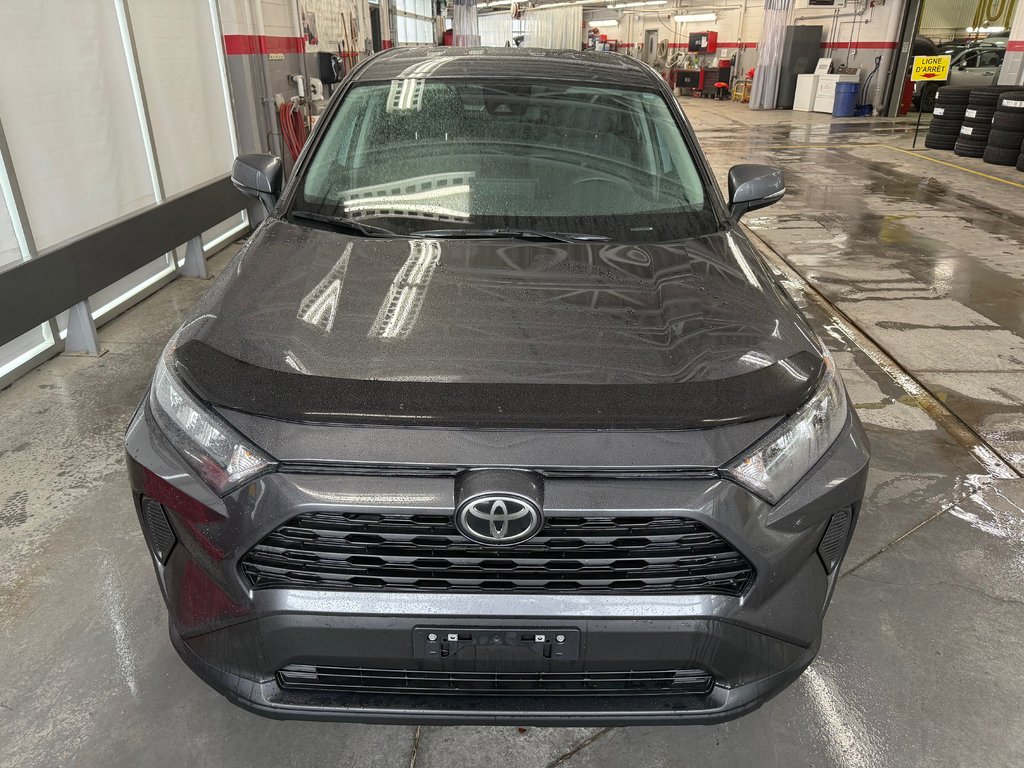 Toyota RAV4 LE AWD GARANTIE PLATINE14 MARS 2029 OU 100 000 KM 2024 à Cowansville, Québec - 2 - w1024h768px