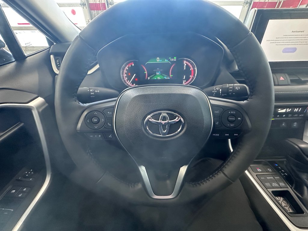Toyota RAV4 XLE 2025 à Cowansville, Québec - 22 - w1024h768px